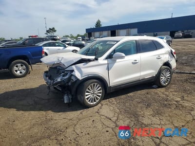 2019 LINCOLN MKC 5LMCJ1D91KUL33837 - główne zdjęcie licytacji z USA - miniatura