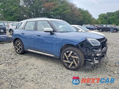 Czwarte zdjęcie samochodu z boku: 2025 MINI COUNTRYMAN S ALL4 VIN:WMZ23GA04S7T67727 - miniatura