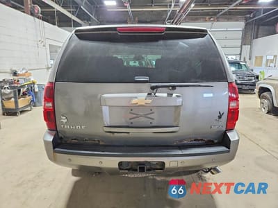 Zdjęcie 6 z 13 samochodu: 2008 CHEVROLET TAHOE K1500 VIN:1GNFK13098J160378 - miniatura