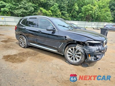 Czwarte zdjęcie samochodu z boku: 2018 BMW X3 XDRIVE30I VIN:5UXTR9C59JLD57998 - miniatura