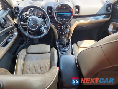 Zdjęcie 8 z 13 samochodu: 2020 MINI COOPER S COUNTRYMAN ALL4 VIN:WMZYX1C05L3L97272 - miniatura