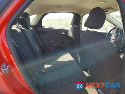 Zdjęcie 10 z 12 samochodu: 2015 FORD FOCUS SE VIN:1FADP3F21FL215634 - miniatura