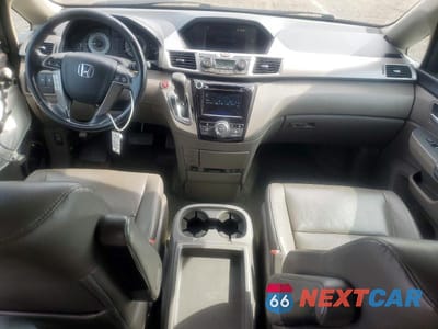 Zdjęcie 8 z 14 samochodu: 2016 HONDA ODYSSEY EXL VIN:5FNRL5H63GB059592 - miniatura