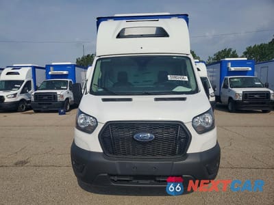 Piąte zdjęcie samochodu w środku: 2022 FORD TRANSIT T-350 VIN:1FDBW5Z8XNKA39666 - miniatura