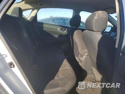 Zdjęcie 10 z 12 samochodu: 2015 NISSAN SENTRA S VIN:3N1AB7AP6FY249536 - miniatura