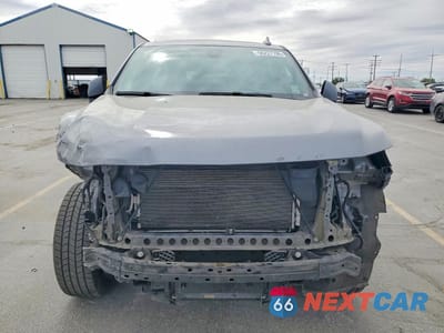 Piąte zdjęcie samochodu w środku: 2021 CHEVROLET SUBURBAN K1500 LT VIN:1GNSKCKD8MR381982 - miniatura