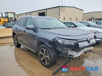 Czwarte zdjęcie samochodu z boku: 2026 VOLKSWAGEN TIGUAN SE VIN:3VVER7RM6TM038989 - miniatura