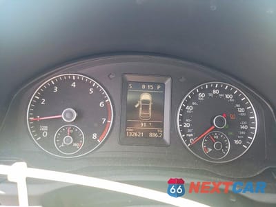 Zdjęcie 9 z 12 samochodu: 2012 VOLKSWAGEN EOS KOMFORT VIN:WVWBW7AH7CV012447 - miniatura