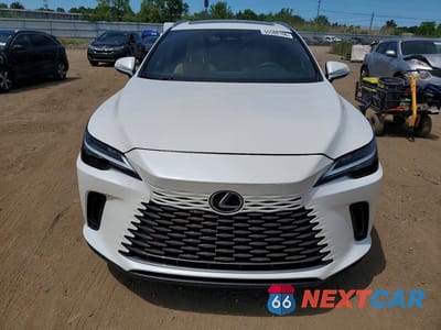 Piąte zdjęcie samochodu w środku: 2023 LEXUS RX 350 PREMIUM VIN:2T2BAMCA6PC038006 - miniatura