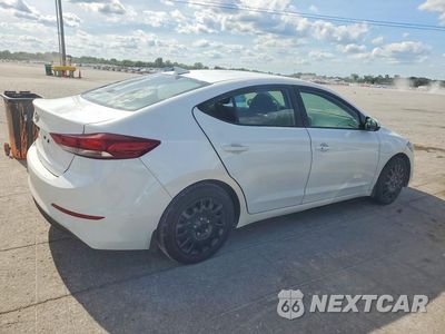 Trzecie zdjęcie samochodu z tyłu: 2018 HYUNDAI ELANTRA VALUE EDITION VIN:5NPD84LF1JH335502 - miniatura