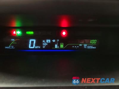 Zdjęcie 9 z 12 samochodu: 2012 TOYOTA PRIUS V FIVE VIN:JTDZN3EU7C3176830 - miniatura