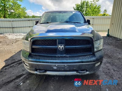 Piąte zdjęcie samochodu w środku: 2011 DODGE RAM 1500 VIN:1D7RV1GT9BS670299 - miniatura