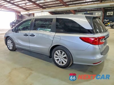 Drugie zdjęcie samochodu z przodu: 2018 HONDA ODYSSEY LX VIN:5FNRL6H26JB100064 - miniatura