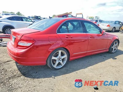 Trzecie zdjęcie samochodu z tyłu: 2010 MERCEDES-BENZ C 300 4MATIC VIN:WDDGF8BB8AF415162 - miniatura