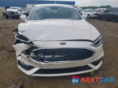 Piąte zdjęcie samochodu w środku: 2017 FORD FUSION SPORT VIN:3FA6P0VPXHR311657 - miniatura