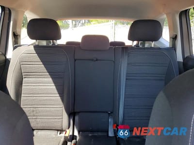 Zdjęcie 10 z 13 samochodu: 2023 VOLKSWAGEN TIGUAN S VIN:3VVRB7AX5PM072567 - miniatura