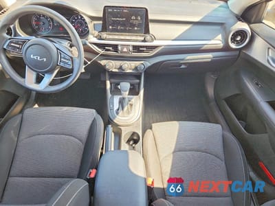 Zdjęcie 8 z 13 samochodu: 2023 KIA FORTE LXS VIN:3KPF24AD4PE531166 - miniatura