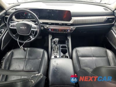 Zdjęcie 8 z 13 samochodu: 2023 KIA TELLURIDE LX VIN:5XYP34GC3PG357898 - miniatura