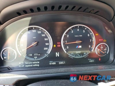 Zdjęcie 9 z 13 samochodu: 2017 BMW X6 M VIN:5YMKW8C5XH0R43934 - miniatura