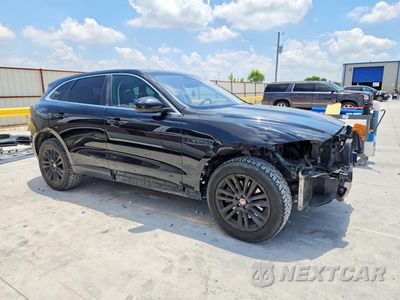 Czwarte zdjęcie samochodu z boku: 2019 JAGUAR F-PACE PRESTIGE VIN:SADCK2GX8KA390322 - miniatura