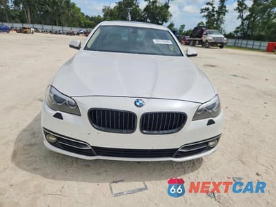 Piąte zdjęcie samochodu w środku: 2014 BMW 528 I VIN:WBA5A5C5XED504009 - miniatura