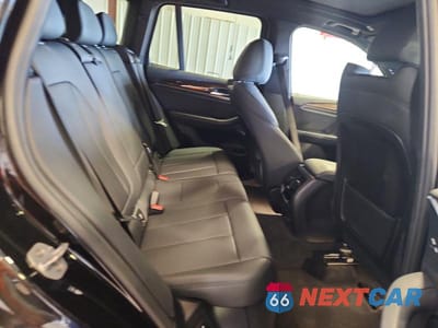 Zdjęcie 11 z 13 samochodu: 2019 BMW X3 XDRIVE30I VIN:5UXTR9C56KLE15311 - miniatura