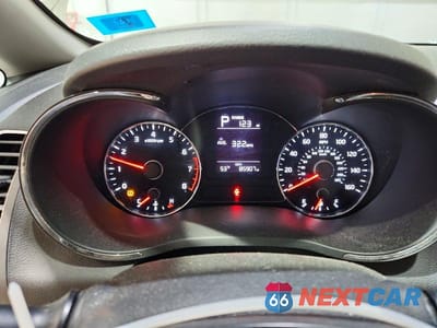 Zdjęcie 9 z 13 samochodu: 2018 KIA FORTE LX VIN:3KPFK4A79JE167442 - miniatura