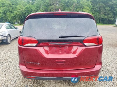 Zdjęcie 6 z 13 samochodu: 2020 CHRYSLER PACIFICA TOURING L VIN:2C4RC1BG1LR251022 - miniatura