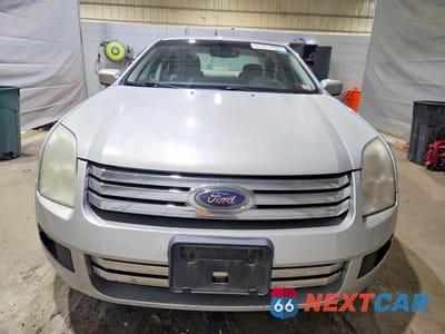 Piąte zdjęcie samochodu w środku: 2009 FORD FUSION SE VIN:3FAHP07189R135503 - miniatura