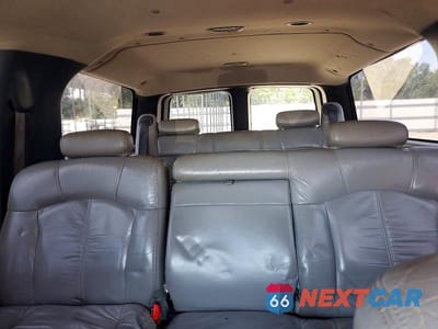 Zdjęcie 10 z 13 samochodu: 2001 CHEVROLET SUBURBAN K1500 VIN:3GNFK16T11G153244 - miniatura