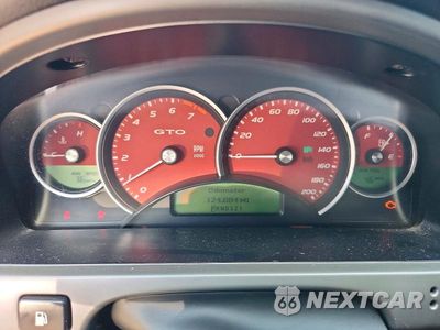 Zdjęcie 9 z 13 samochodu: 2006 PONTIAC GTO VIN:6G2VX12UX6L820026 - miniatura