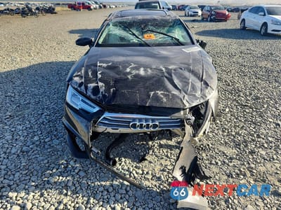 Piąte zdjęcie samochodu w środku: 2018 AUDI A4 PREMIUM PLUS VIN:WAULMAF43JA047226 - miniatura