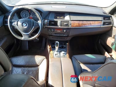 Zdjęcie 8 z 13 samochodu: 2008 BMW X5 3.0I VIN:5UXFE43538L031732 - miniatura