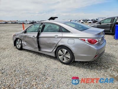 Drugie zdjęcie samochodu z przodu: 2013 HYUNDAI SONATA HYBRID VIN:KMHEC4A45DA090473 - miniatura