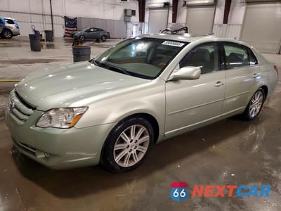 2007 TOYOTA AVALON LIMITED 4T1BK36B57U190891 - główne zdjęcie licytacji z USA - miniatura