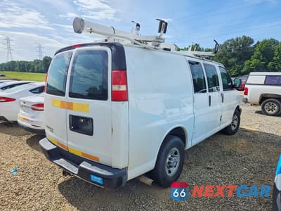 Trzecie zdjęcie samochodu z tyłu: 2013 CHEVROLET EXPRESS G2500 VIN:1GCWGFCA4D1192049 - miniatura