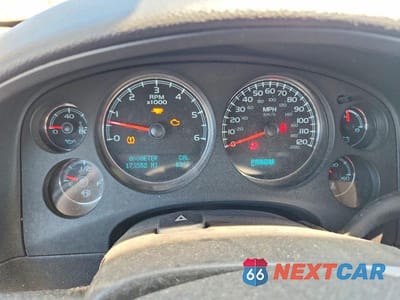 Zdjęcie 9 z 13 samochodu: 2013 CHEVROLET TAHOE C1500 LT VIN:1GNSCBE0XDR314543 - miniatura