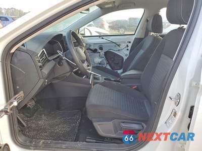 Zdjęcie 7 z 13 samochodu: 2026 VOLKSWAGEN JETTA S VIN:3VW5W7BU2TM022190 - miniatura