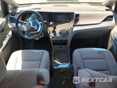 Zdjęcie 8 z 14 samochodu: 2016 TOYOTA SIENNA LE VIN:5TDKK3DC4GS763526 - miniatura