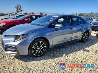 2020 TOYOTA COROLLA SE JTDS4RCE4LJ023742 - główne zdjęcie licytacji z USA - miniatura