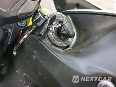 Zdjęcie 8 z 10 samochodu: 2023 KAWASAKI ZR900 F VIN:ML5ZRDF15PDA58805 - miniatura