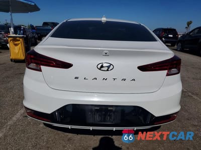 Zdjęcie 6 z 13 samochodu: 2019 HYUNDAI ELANTRA VALUE EDITION VIN:5NPD84LF0KH423703 - miniatura