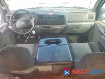 Zdjęcie 8 z 13 samochodu: 2003 FORD F250 SUPER DUTY VIN:1FTNX21S43ED28512 - miniatura