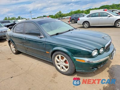 Czwarte zdjęcie samochodu z boku: 2004 JAGUAR X-TYPE ESTATE 2.5 VIN:SAJEA52D74XD99510 - miniatura
