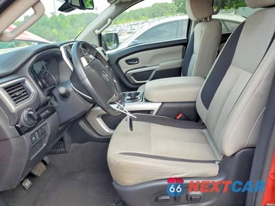Zdjęcie 7 z 12 samochodu: 2021 NISSAN TITAN SV VIN:1N6AA1EF5MN512346 - miniatura