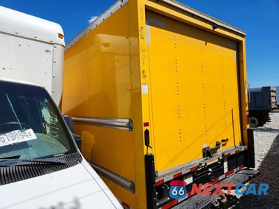 Drugie zdjęcie samochodu z przodu: 2022 GMC SAVANA BOX TRUCK VIN:7GZ37TC73NN005144 - miniatura