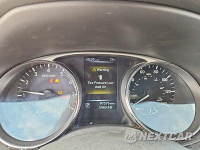 Zdjęcie 9 z 13 samochodu: 2015 NISSAN ROGUE SV VIN:5N1AT2MV6FC801225 - miniatura