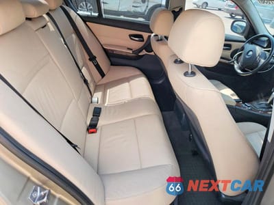 Zdjęcie 10 z 12 samochodu: 2011 BMW 3 SERIES 328I VIN:WBAPH7G51BNM58375 - miniatura