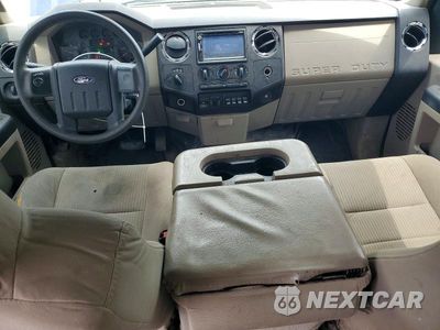 Zdjęcie 8 z 12 samochodu: 2008 FORD F550 SUPER DUTY VIN:1FDAW57RX8ED86649 - miniatura