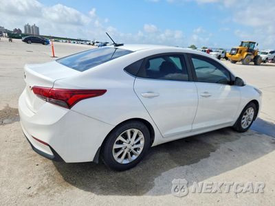 Trzecie zdjęcie samochodu z tyłu: 2019 HYUNDAI ACCENT SEL VIN:3KPC24A33KE060582 - miniatura